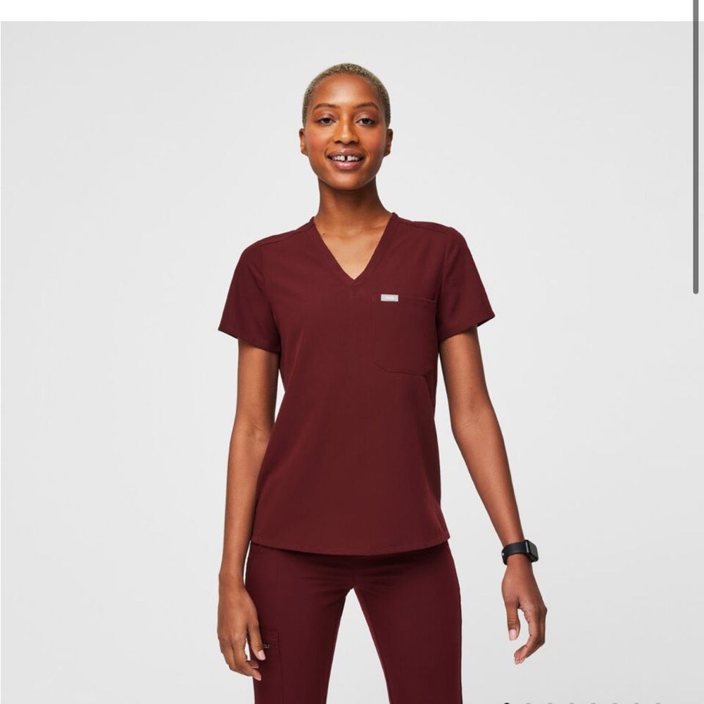 Figs Catarina One Pocket Scrub Top Burgundy